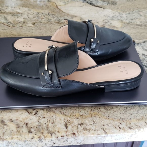 Women's Black Mules - Picture 2 of 5